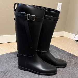 Black rain boots